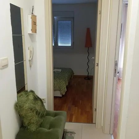 Renta Slatki Kutak * Podgorica